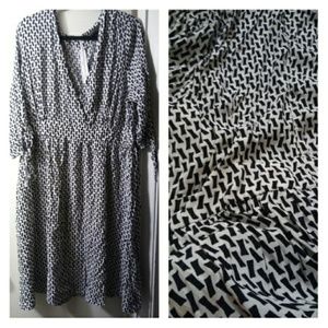 Bamboo Column Print Dress (My Cousins Dress)